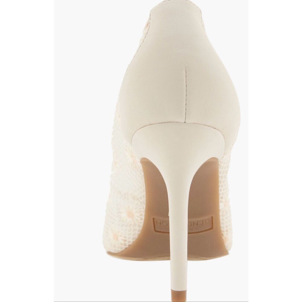 NWT BCBGeneration Embroidered Pointed Toe Pump- Ivory/ Daisy- size 9 - Picture 6 of 10